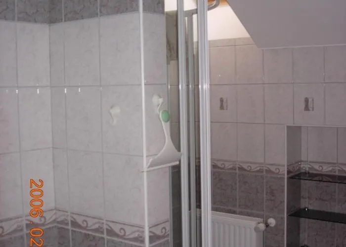 Alsohegyi Apartment *